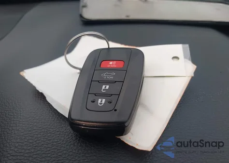 2024 Toyota Rav4 Xle Premium из США, поврежденный, VIN 2T3A1RFV9RC402215